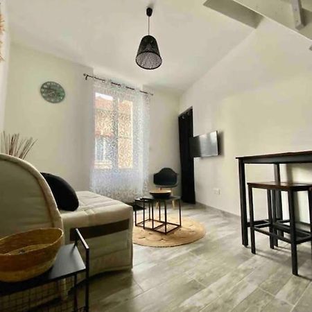 Appartement Centre Ville Saint-Amand-Montrond Exterior foto